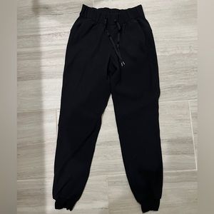 Lululemon High-Rise Joggers